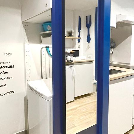 Appartamento Blu A Milano Zona Ripamonti Vicino Allo Ieo Luaran gambar